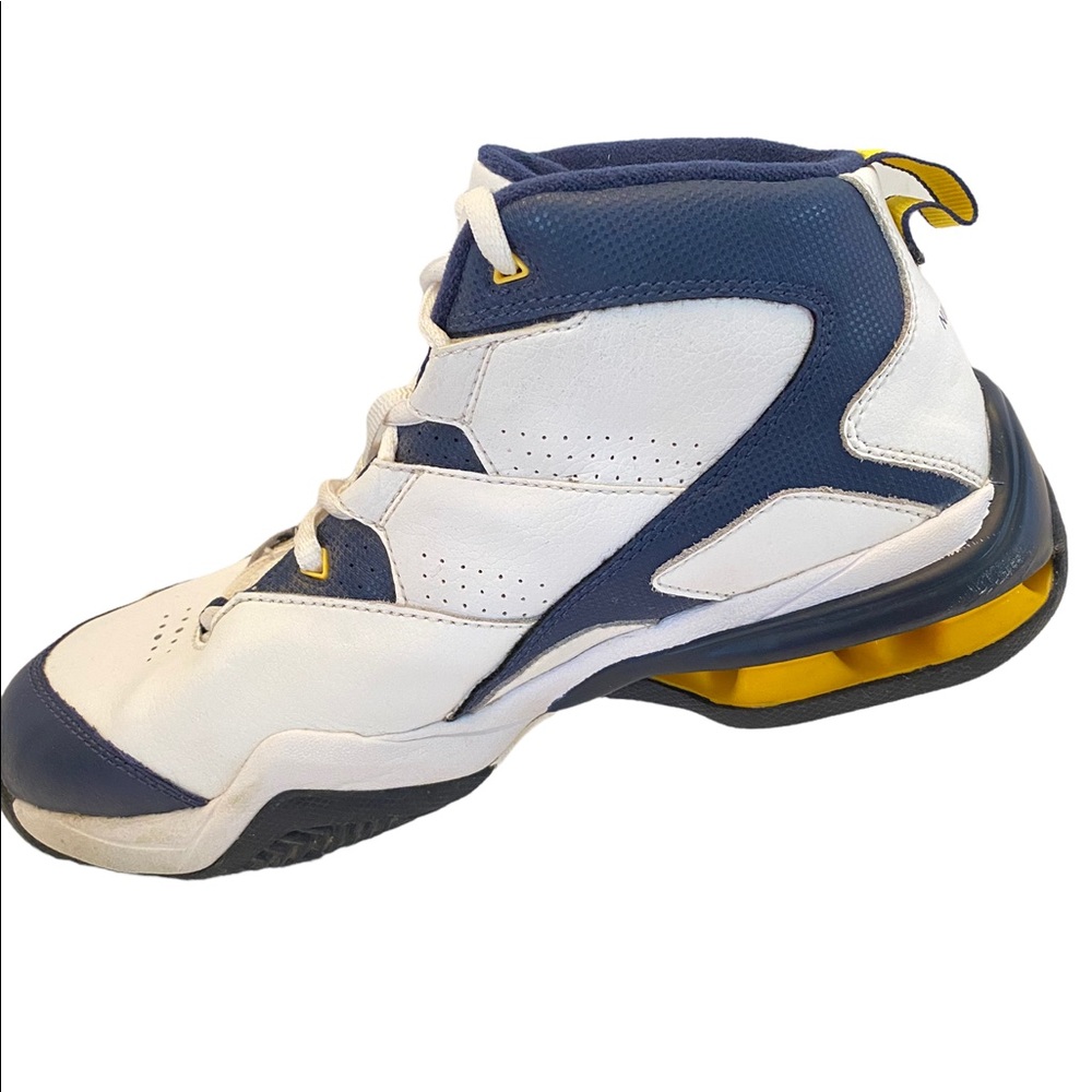 Nike~ REAX RUN Size 7Y Run Shoes ~ Boy's~ Youth Shoes 316683–172